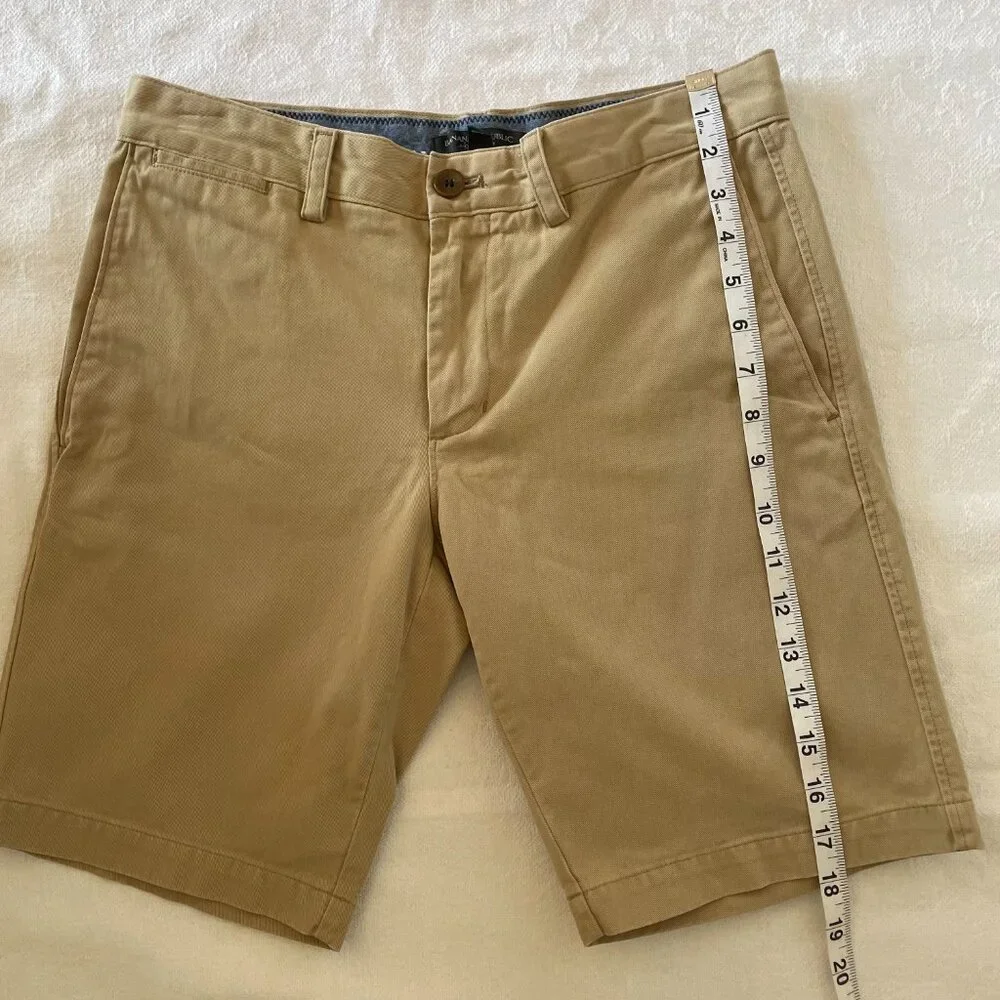 Banana Republic Men's Aiden Short Size 29 Chino Rustic Khaki Cotton Flat Front